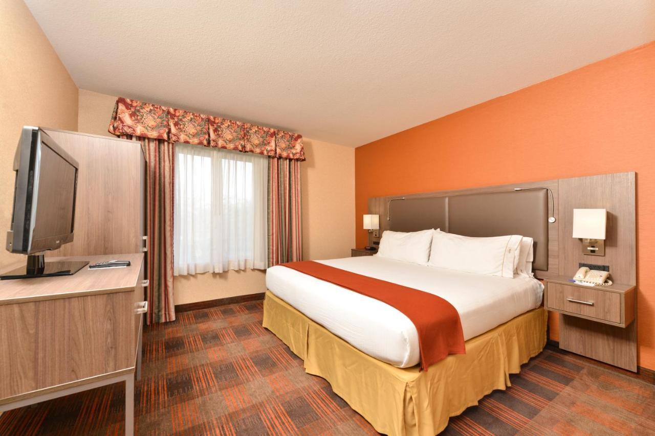 Holiday Inn Express & Suites Elk Grove Central - Hwy 99 By Ihg Ngoại thất bức ảnh