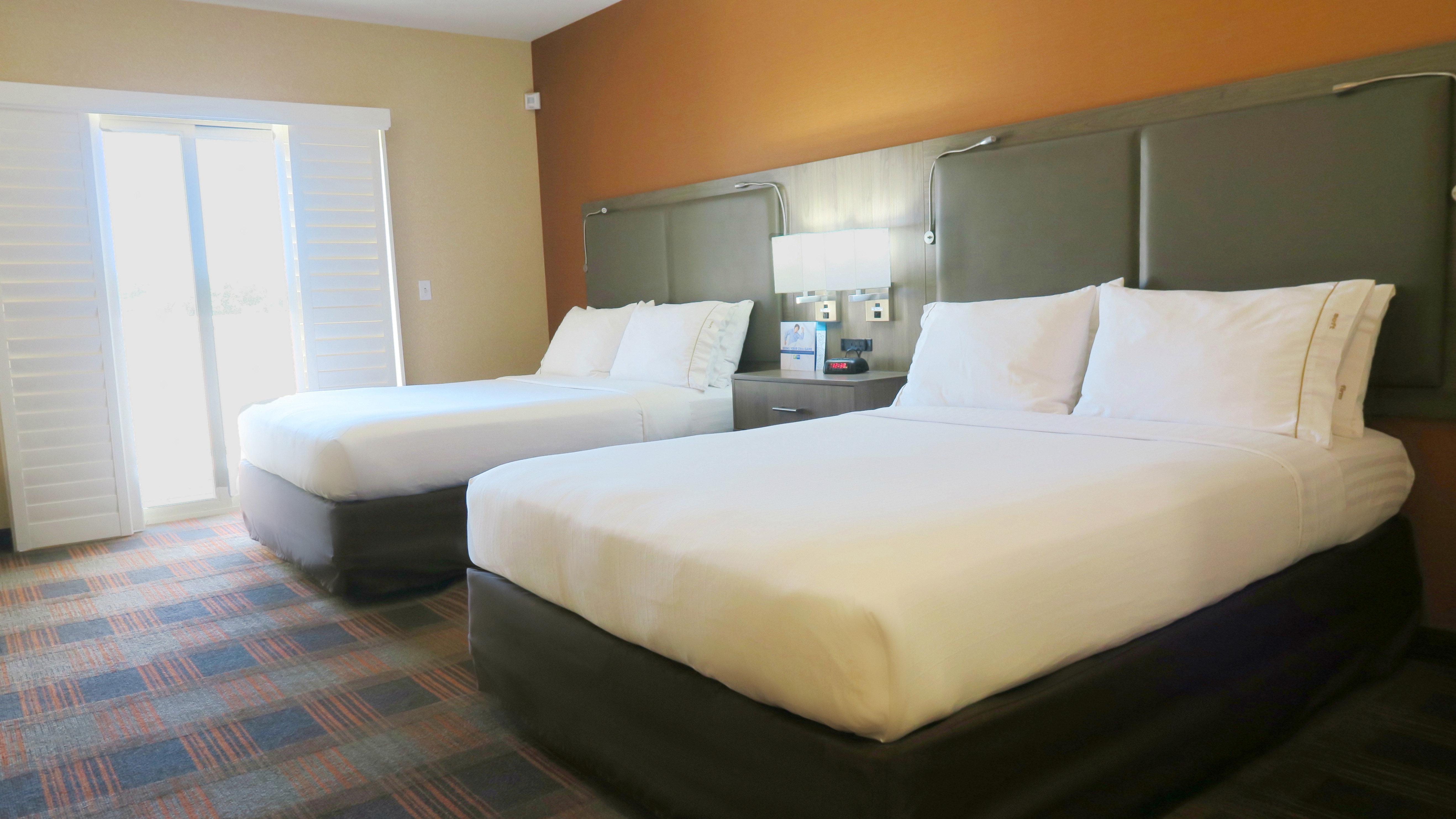 Holiday Inn Express & Suites Elk Grove Central - Hwy 99 By Ihg Ngoại thất bức ảnh